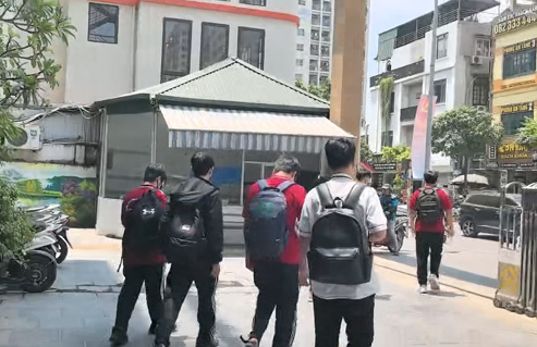 Seamless passage for students 